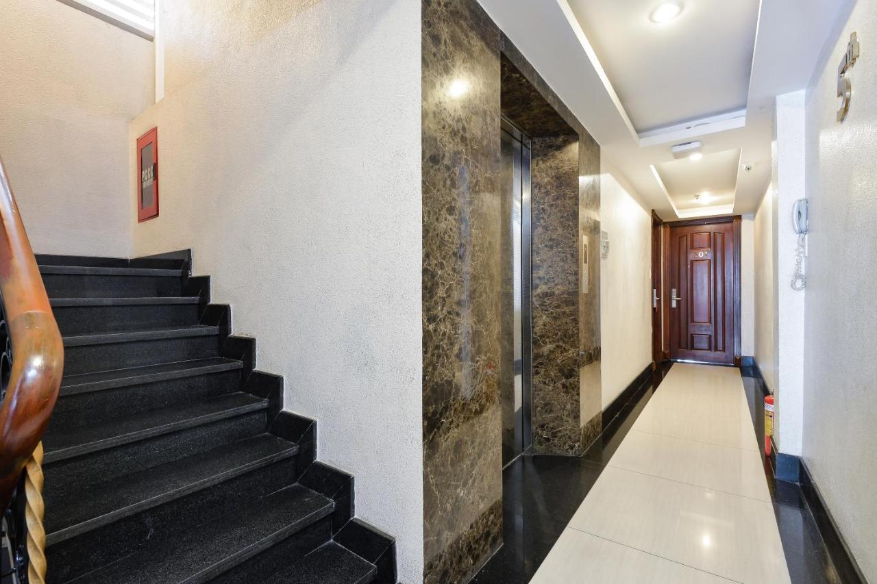 Lucky Star Hotel - Bui Vien Walking Street Хошимін Екстер'єр фото