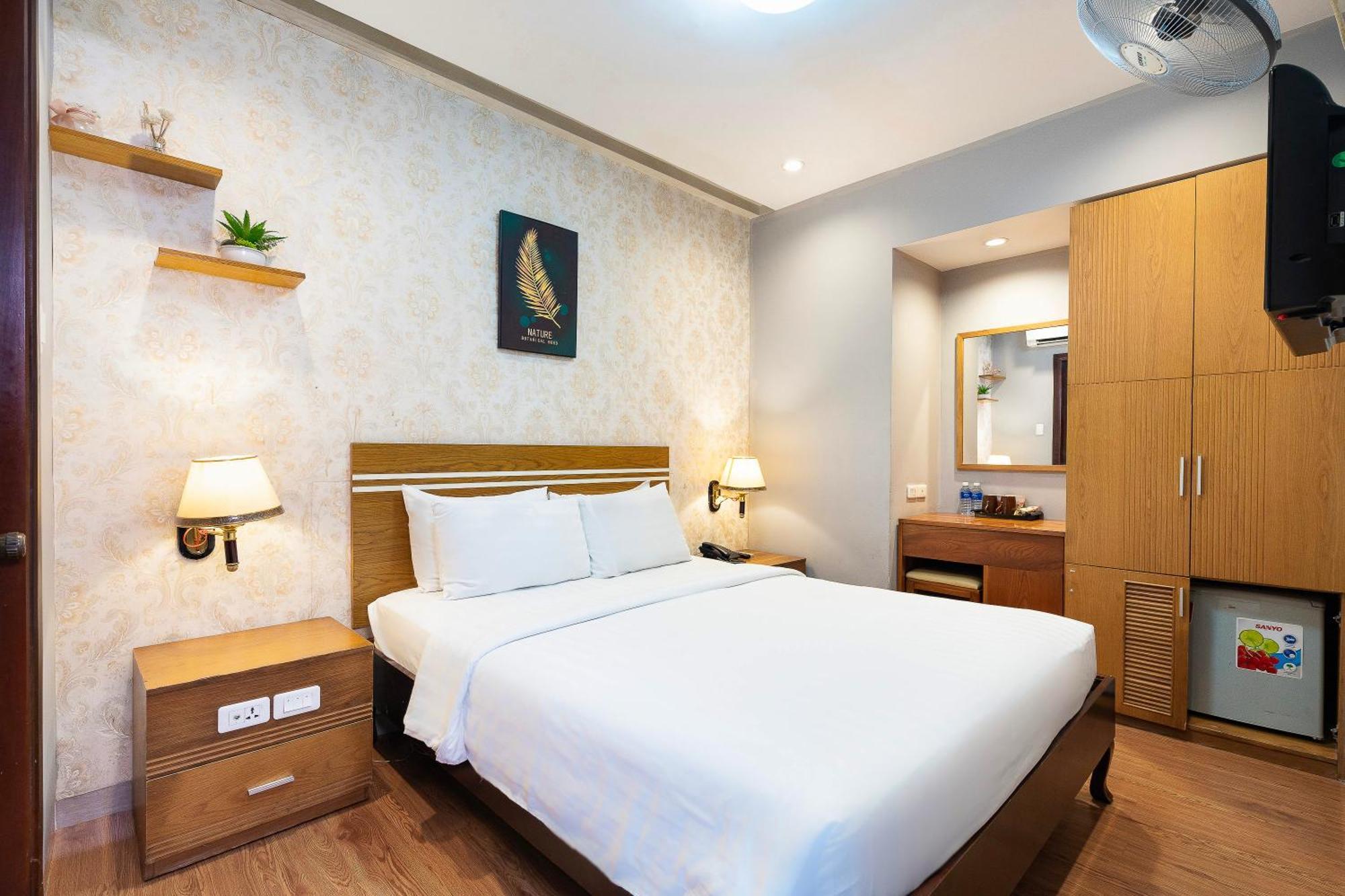 Lucky Star Hotel - Bui Vien Walking Street Хошимін Екстер'єр фото