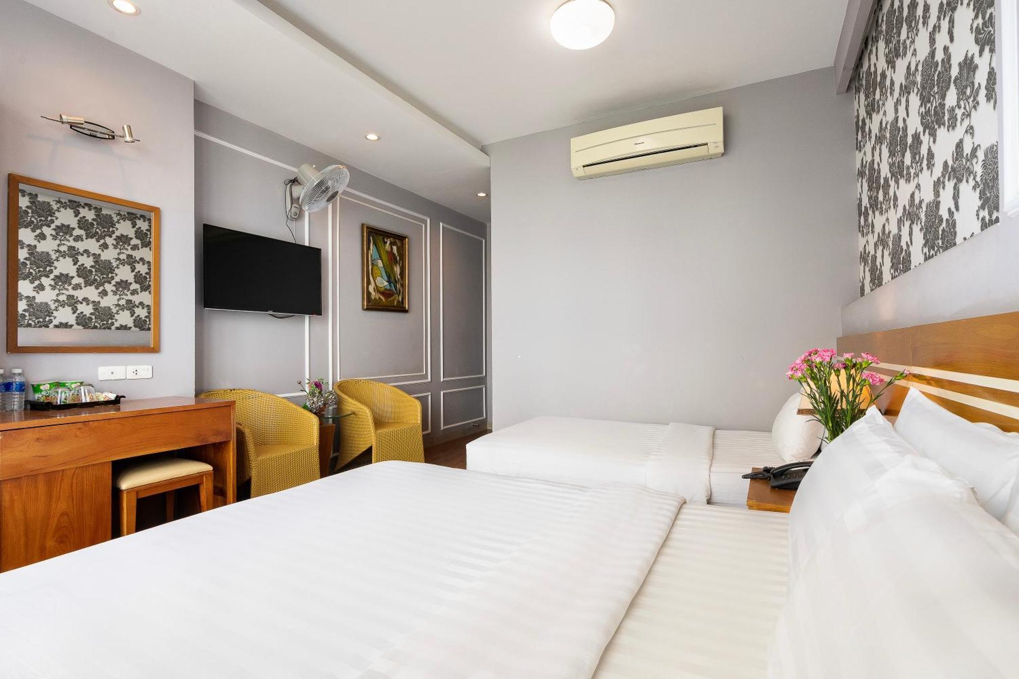 Lucky Star Hotel - Bui Vien Walking Street Хошимін Екстер'єр фото